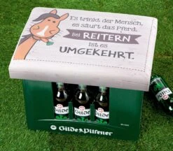 Gilde 42971 Bierkasten Sitzkissen "Reiter" 44x34cm Sitzpolster Weiß